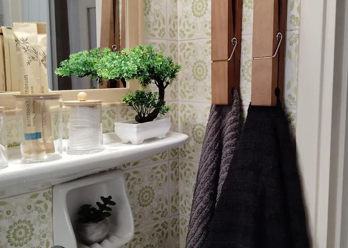 Apartment Tiny Japan *